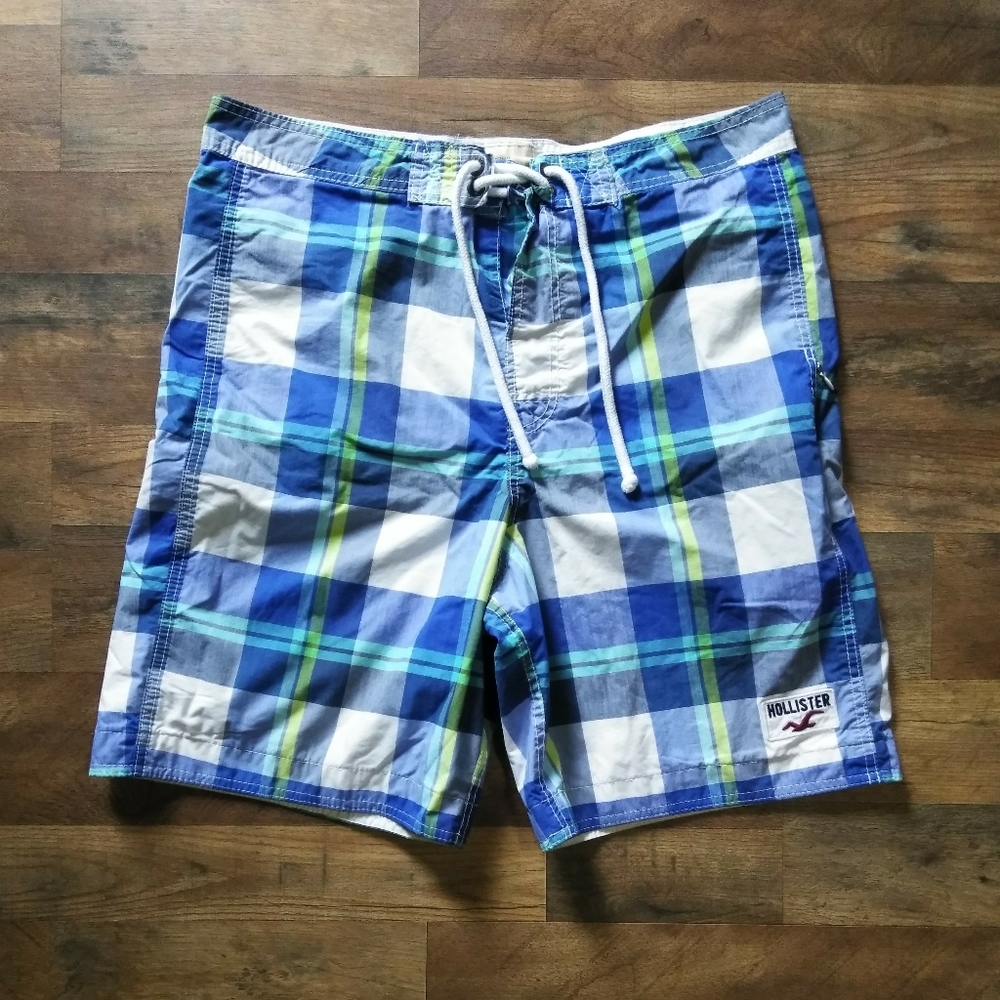 Hollister Board Shorts Men's Size: XL